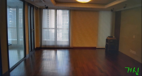 Gongdeok-dong Apartment (High-Rise)