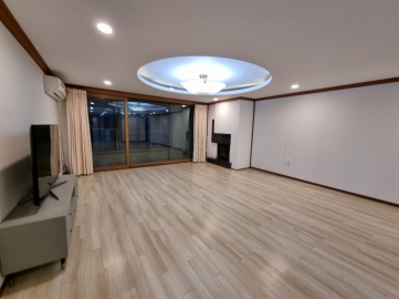 Itaewon-dong Villa