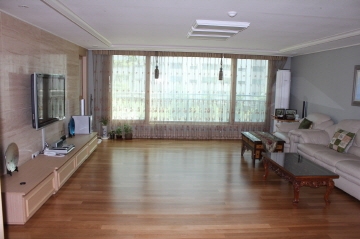 Seocho-gu Apartment For Rent