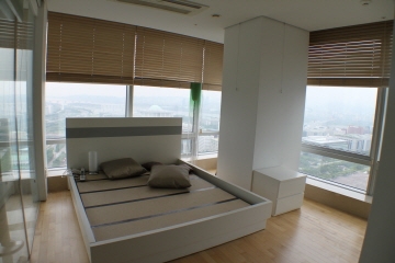 Yeouido-dong Apartment (High-Rise)