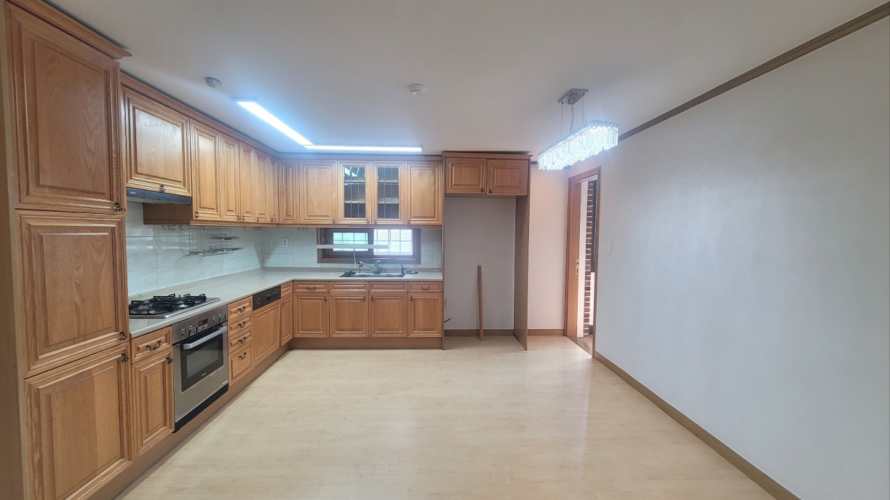 Itaewon-dong Villa For Rent