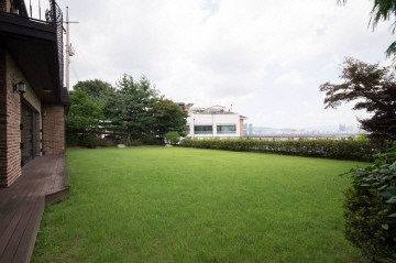 Hannam-dong Single House