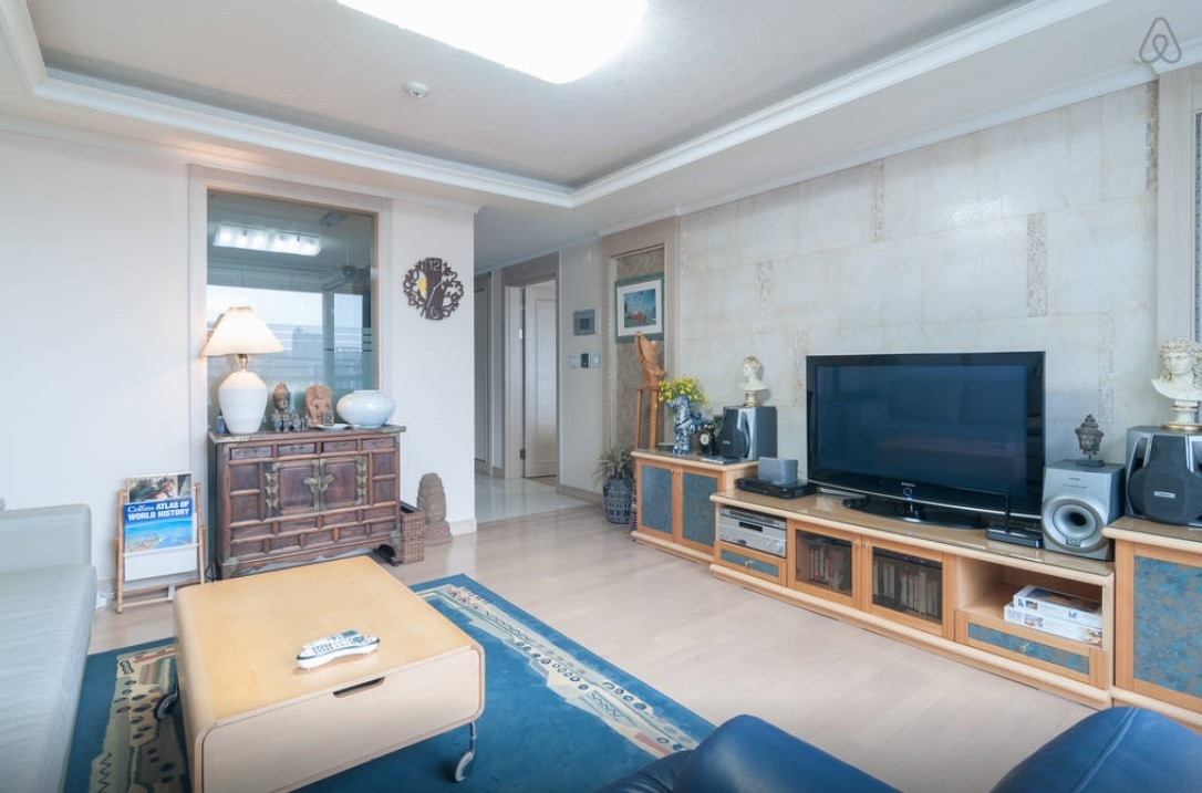 Sinsu-dong Apartment For Rent