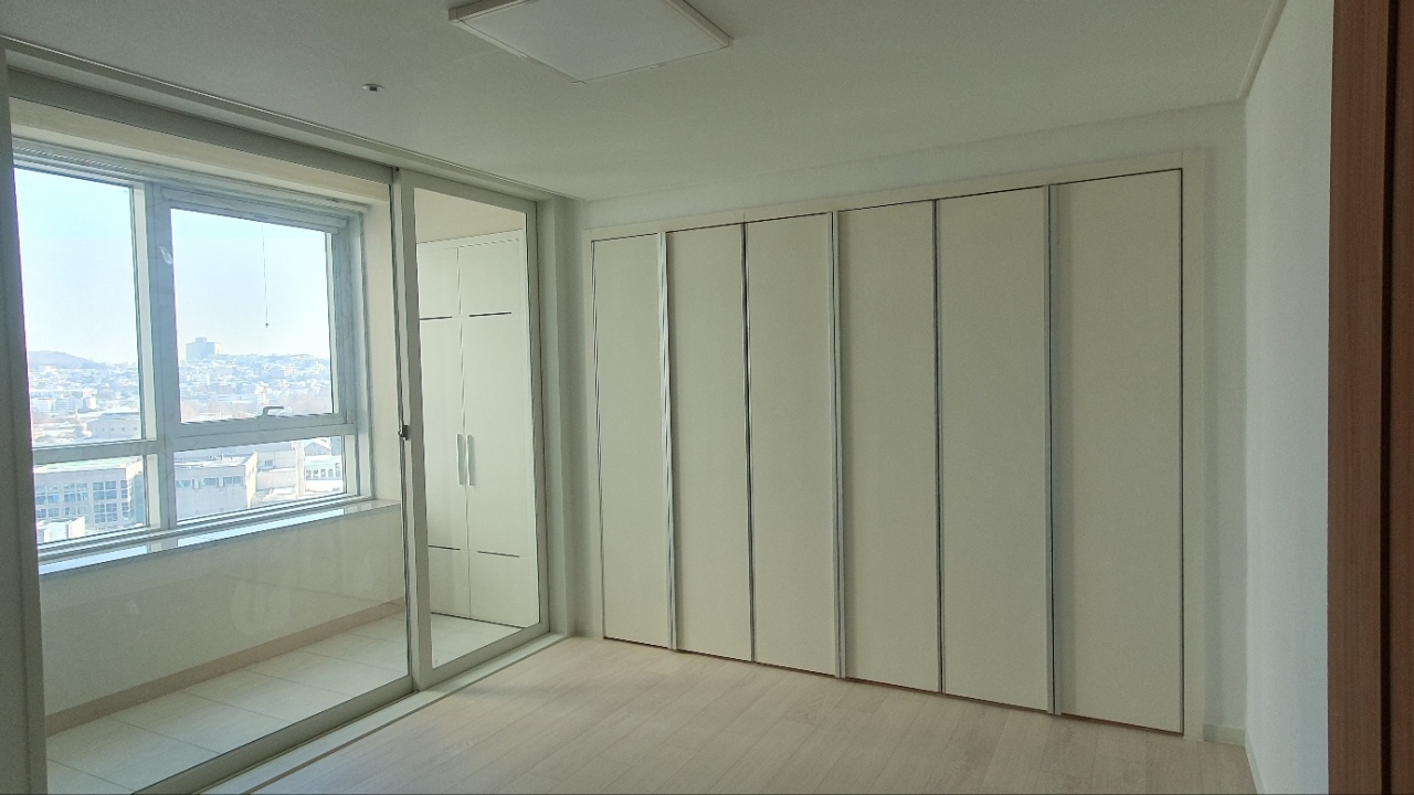 Hangangno 1(il)-ga Apartment For Rent