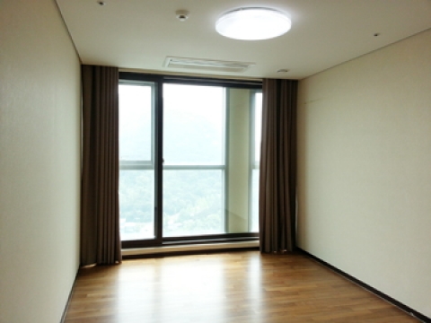 Hoehyeon-dong 1(il)-ga Apartment (High-Rise)