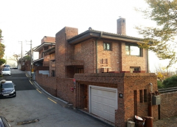 Seongbuk-dong Single House