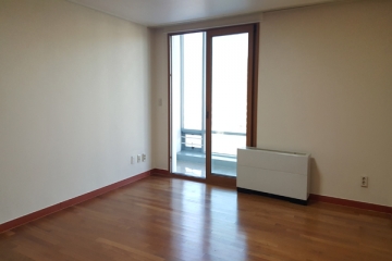 Yongsan-gu Apartment (High-Rise)