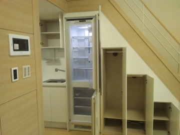 Yeoksam-dong Efficency Apartment