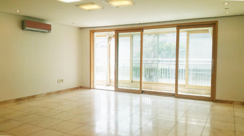 Bangbae-dong Villa For Rent