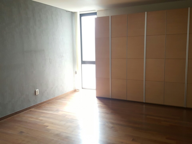 Seongbuk-dong Single House For Rent