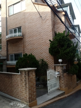 Itaewon-dong Villa