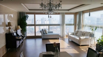 Sampyeong-dong Apartment (High-Rise)