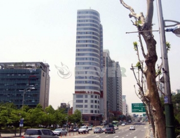 Samseong-dong Apartment (High-Rise)