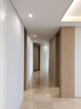 Hangangno 2(i)-ga Apartment (High-Rise)