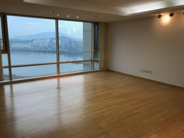 Hangangno 3(sam)-ga Apartment For JeonSe, Rent