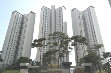 Banpo-dong Apartment (High-Rise)