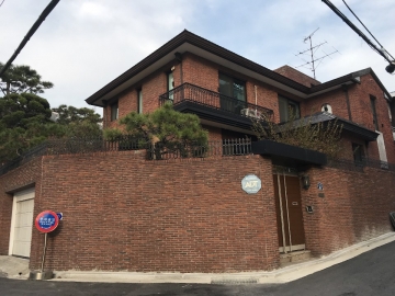 Hyehwa-dong Single House