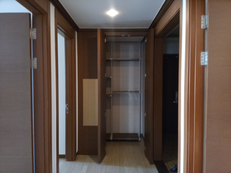 Hangangno 3(sam)-ga Apartment For Rent