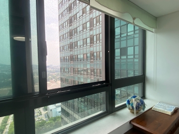 Hangangno 1(il)-ga Apartment (High-Rise)