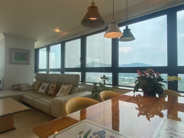 Hangangno 1(il)-ga Apartment (High-Rise)