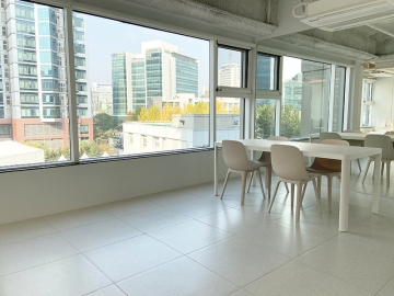 Uijuro 1(il)-ga Efficency Apartment