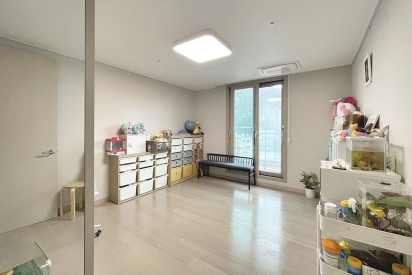 Bangbae-dong Apartment For JeonSe, Rent