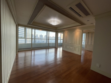 Hangangno 3(sam)-ga Apartment (High-Rise)