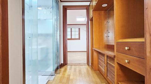 Itaewon-dong Villa