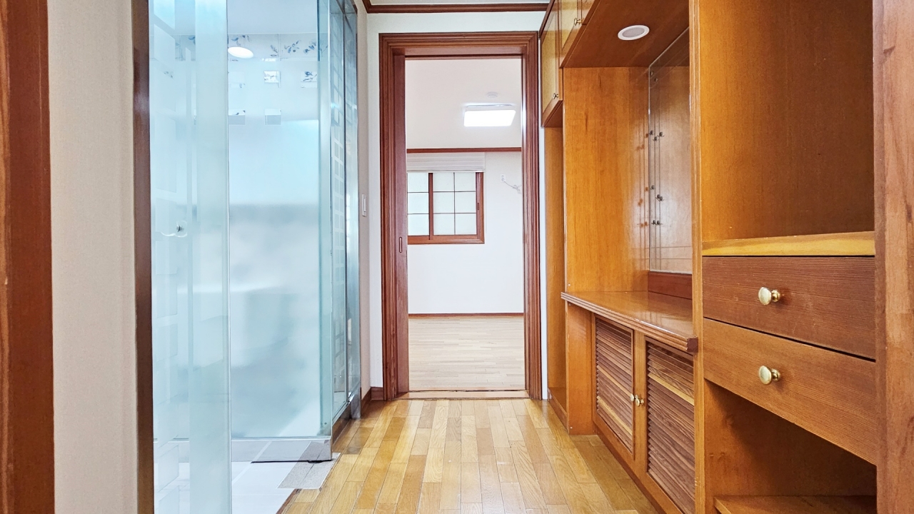 Itaewon-dong Villa For Rent