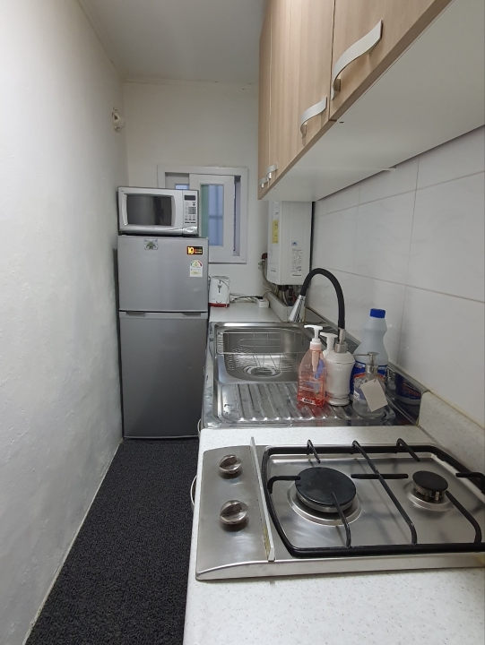 Mangwon-dong Studio For Rent