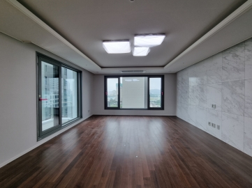 Banpo-dong Highrise For Rent