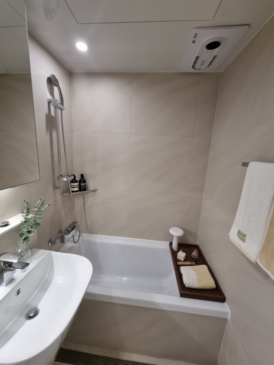 Seocho-dong Apartment For Rent