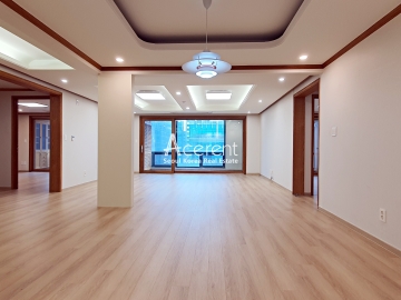 Seocho-dong Apartment (High-Rise)