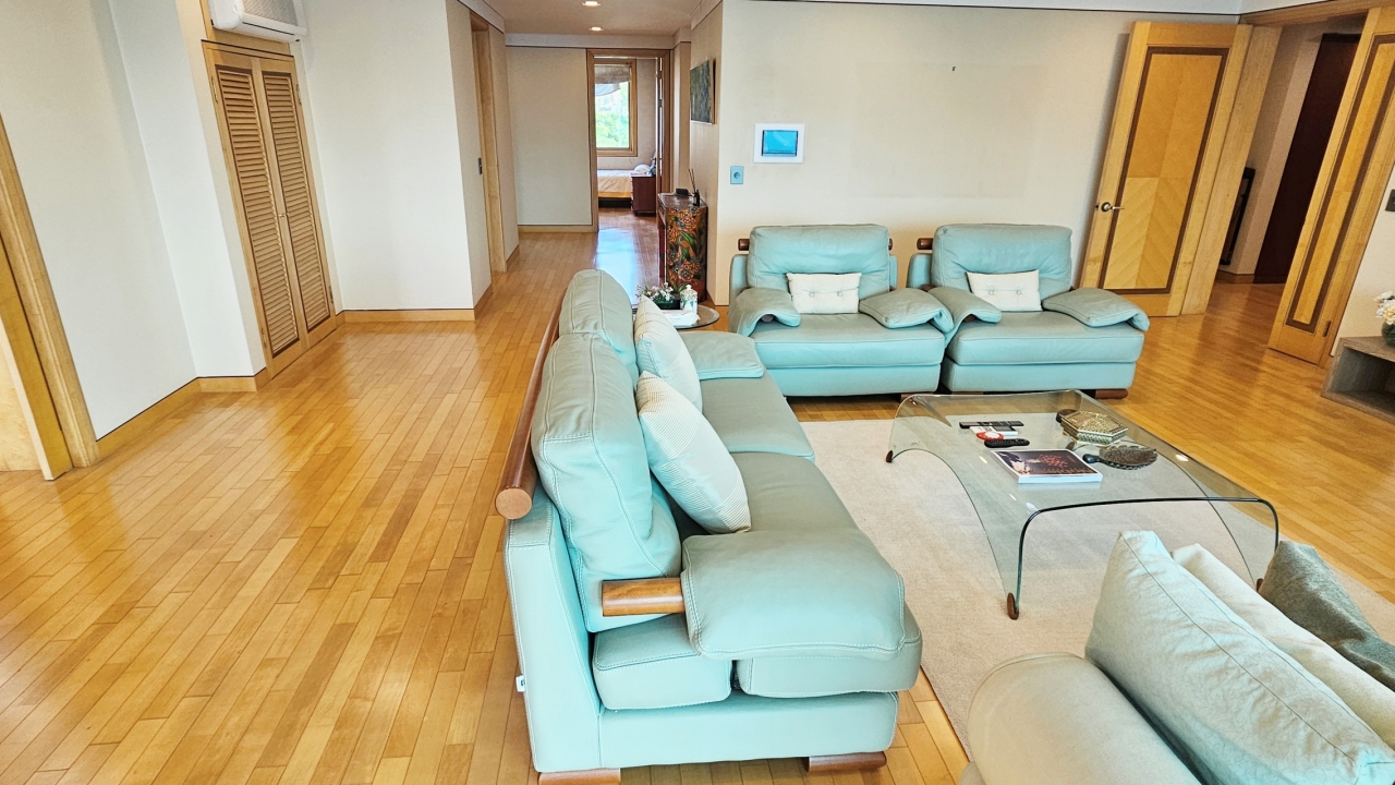 Hannam-dong Villa For Rent