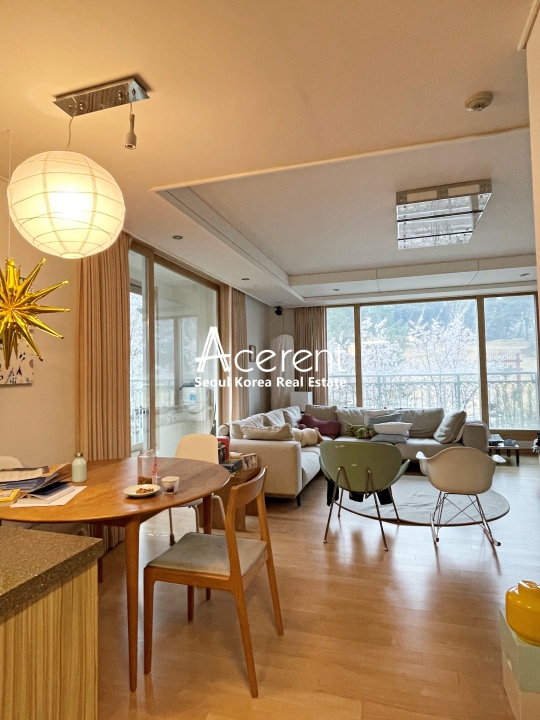 Jingwan-dong Apartment For Rent