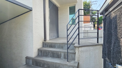 Yeonhui-dong Single House