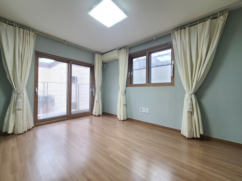 Bangbae-dong Villa For Rent