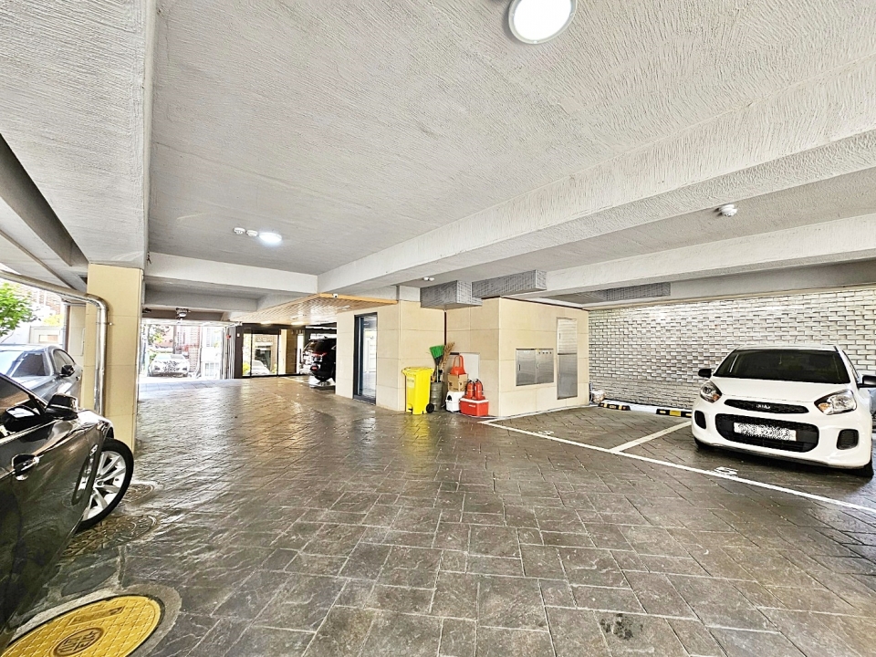 Bangbae-dong Villa For Rent