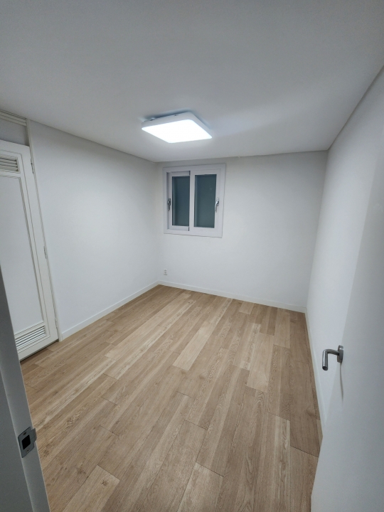 Yeouido-dong Apartment For JeonSe, Rent