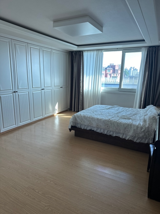 Yeonhui-dong Villa For Rent