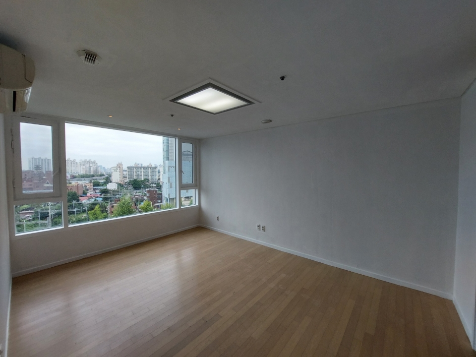 Hangangno 3(sam)-ga Apartment For Rent