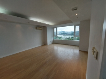 Hangangno 3(sam)-ga Apartment (High-Rise)