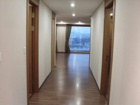 Hannam-dong Apartment (High-Rise)